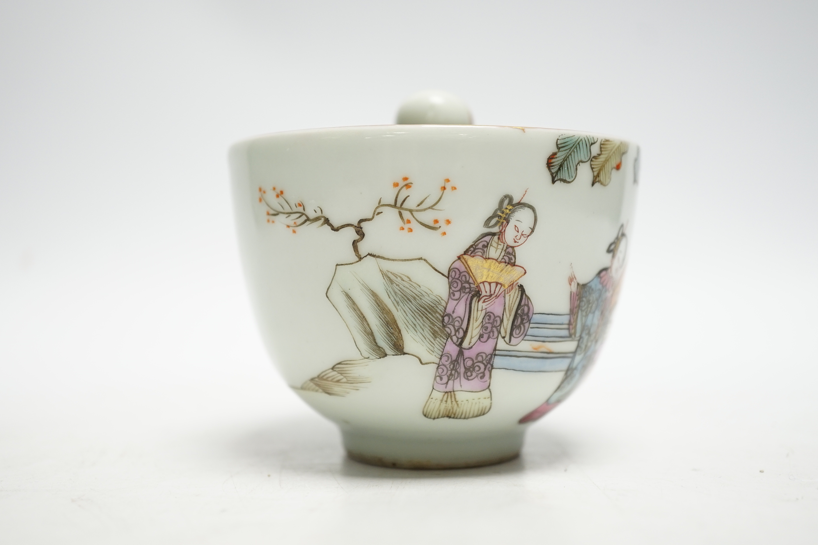 A Chinese famille rose novelty cup, 8cm high